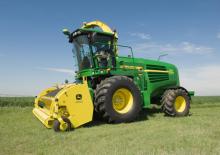4WD silózók John Deere 7950 i ProDrive-ASR