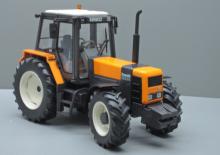 4WD traktorok Renault 120-54 (14) TZ A