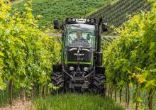 4WD traktorok Fendt 211 P Vario Profi+