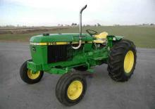4WD traktorok John Deere 2755