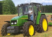 4WD traktorok John Deere 3100 std