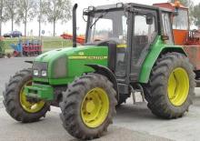 4WD traktorok John Deere 3200 Komf. X