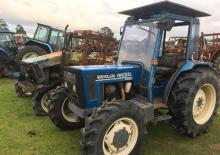 4WD traktorok Ford-NH 4135 A