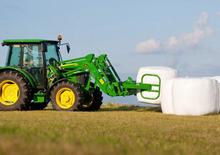 4WD traktorok John Deere 5055E