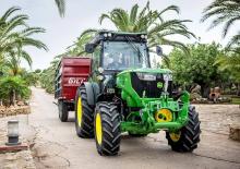 4WD traktorok John Deere 5105GF