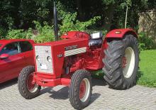 4WD traktorok International Harvester 523