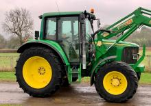 4WD traktorok John Deere 6320 Premium