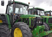 4WD traktorok John Deere 6410 SE