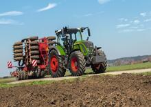 4WD traktorok Fendt 716 Vario Profi 