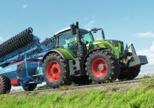 4WD traktorok Fendt 718 Vario Profi