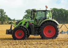 4WD traktorok Fendt 724 Vario ProfiPlus