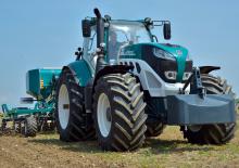 4WD traktorok Arbos 7260