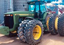 4WD traktorok John Deere 8400
