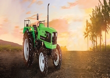 4WD traktorok DEUTZ-FAHR Agromaxx 4055 E
