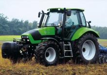 4WD traktorok DEUTZ-FAHR Agrotron 118