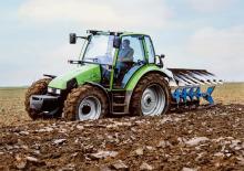 4WD traktorok DEUTZ-FAHR Agrotron 4.95 tt