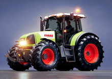 4WD traktorok Claas Ares 826 RZ Premium
