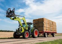 4WD traktorok Claas Arion 440  
