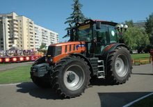 4WD traktorok Terrion ATM 4160