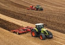 4WD traktorok Claas Axion 920 