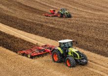 4WD traktorok Claas Axion 950 