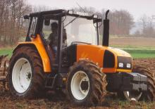 4WD traktorok Renault Ceres 70 X A