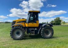 4WD traktorok JCB Fastrac 3190-65 ST A