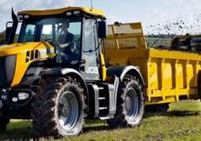 4WD traktorok JCB Fastrac 3200-65 Plus