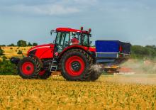 4WD traktorok Zetor Forterra 140 HSX