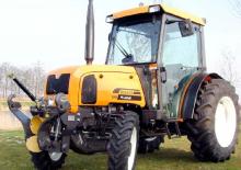 4WD traktorok Renault Fructus 130 - 4