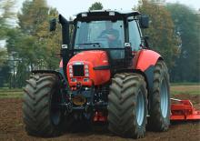 4WD traktorok SAME Iron 135 H.L. DCR 4V
