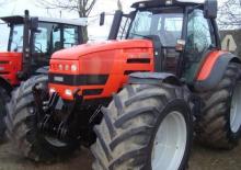 4WD traktorok SAME Iron³ 200 DCR