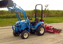 4WD traktorok LS J23 HST
