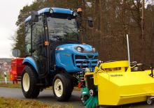 4WD traktorok LS J27 HST