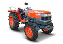 4WD traktorok Kubota L4508