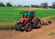 4WD traktorok Kubota M 6040
