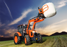 4WD traktorok Kubota M6121
