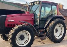 4WD traktorok Valtra Mega 8150