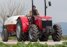 4WD traktorok Massey Ferguson MF 2615 GE