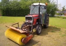 4WD traktorok Massey Ferguson MF 354 AS