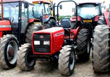 4WD traktorok Massey Ferguson MF 420 Kompakt