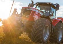 4WD traktorok Massey Ferguson MF 7720 S