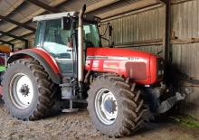 4WD traktorok Massey Ferguson MF 8210-4 Profi