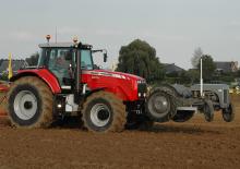 4WD traktorok Massey Ferguson MF 8470 Dyna-VT