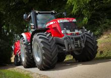 4WD traktorok Massey Ferguson MF 8740 S