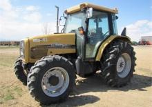 4WD traktorok Challenger MT465B