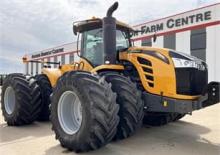 4WD traktorok Challenger MT955E