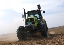 4WD traktorok Zoomlion RS1604
