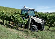 4WD traktorok Lamborghini Spire S 90.4 
