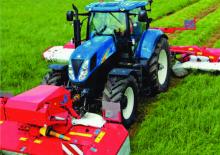 4WD traktorok New Holland T 6090 (800)